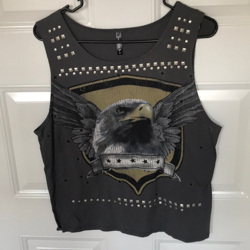 Eagle tank - Picture 1 of 1